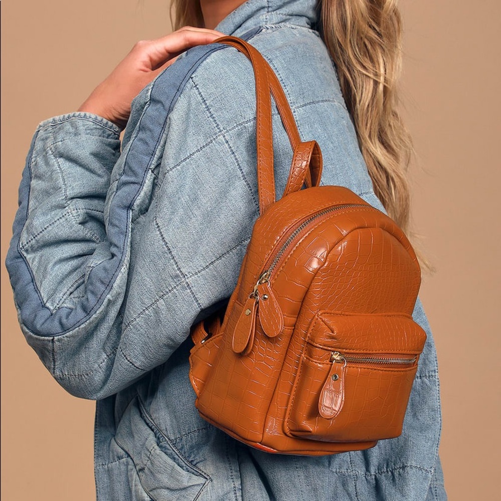 NWOT Lulu’s faux crocodile cognac backpack